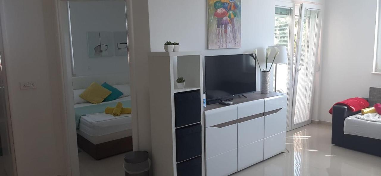 Apartment Adrijana โนวาลยา ภายนอก รูปภาพ