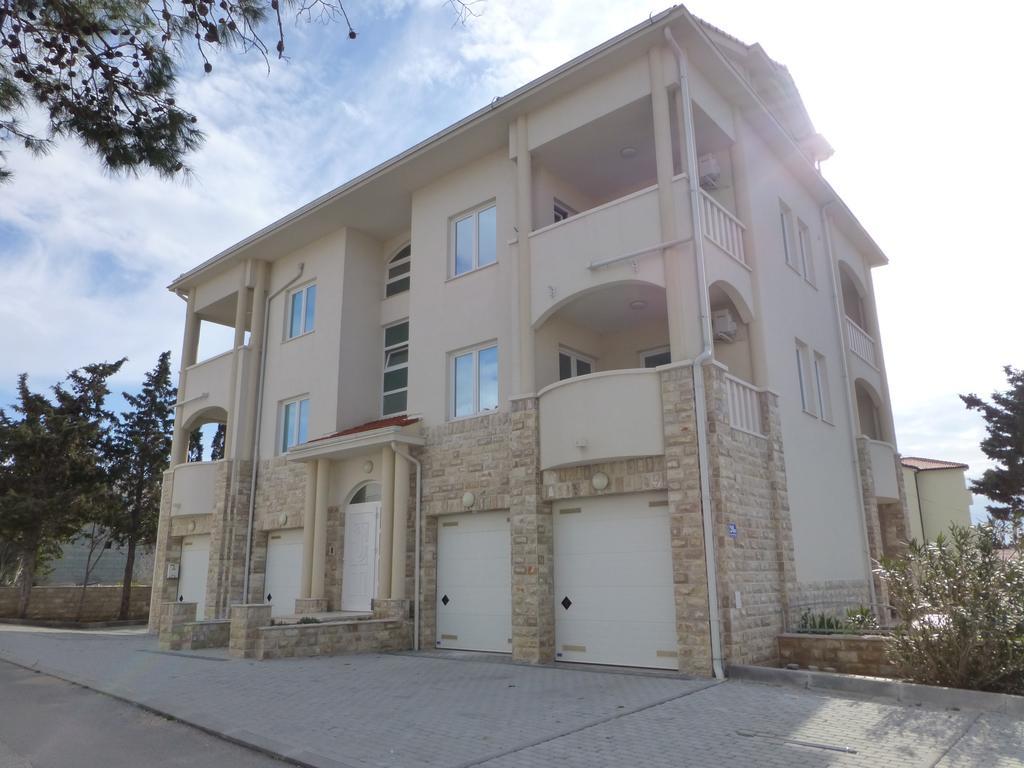 Apartment Adrijana โนวาลยา ภายนอก รูปภาพ